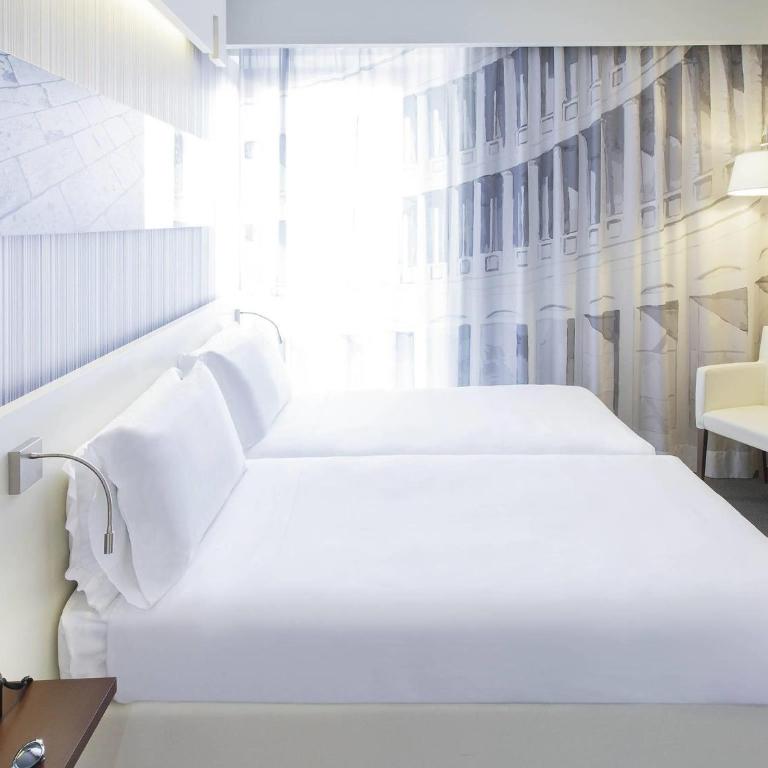 Ibis Styles Roma Eur - Camera Superior con 2 Letti alla Francese - 4