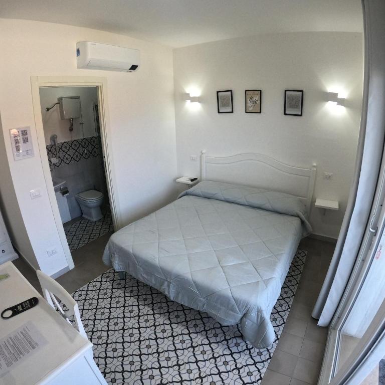 B&B Pepe Rosa Tropea - Standard King Room - 6
