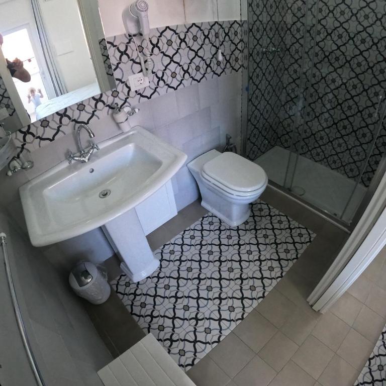 B&B Pepe Rosa Tropea - Standard King Room - 7
