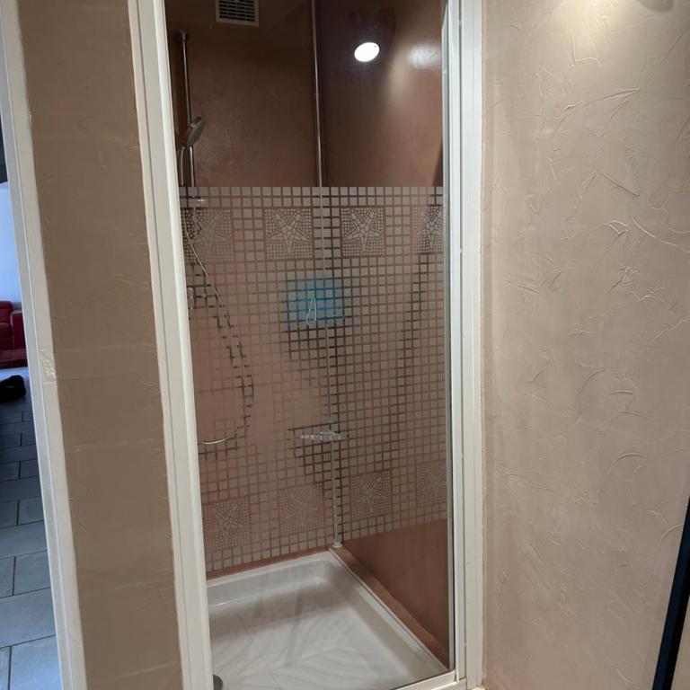 Grand appartement rénové 70m2 - 2 chambres - plages à proximité - Sanary - Apartamento de 2 dormitorios - 6