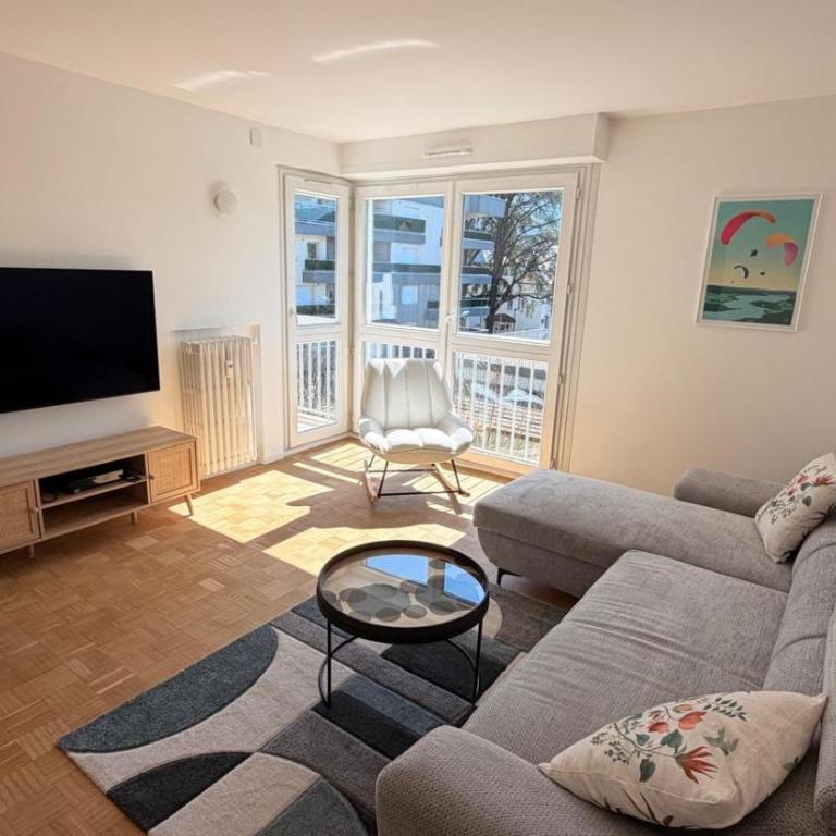Cozy 2BR Flat 10 Min to Lake City Centre - Apartment mit 2 Schlafzimmern - 3