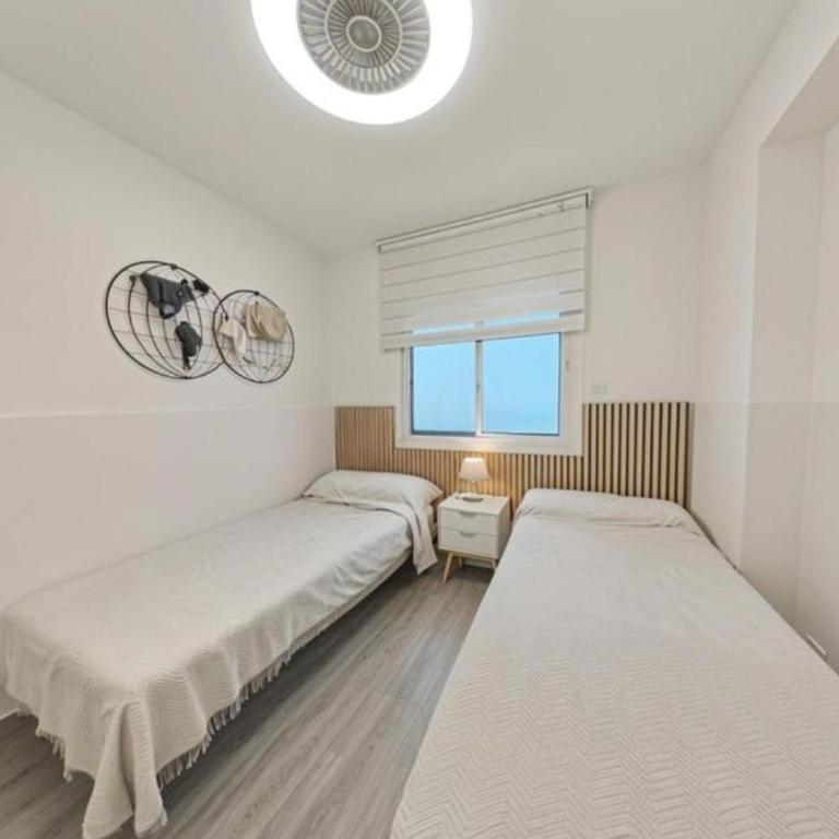 Parasol Holiday Apartments Salou - Apartamento de 2 dormitorios - 2