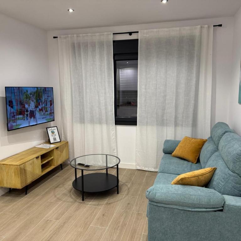Apartamento en segunda linea de playa en la carihuela - Apartamento de 1 dormitorio - 8