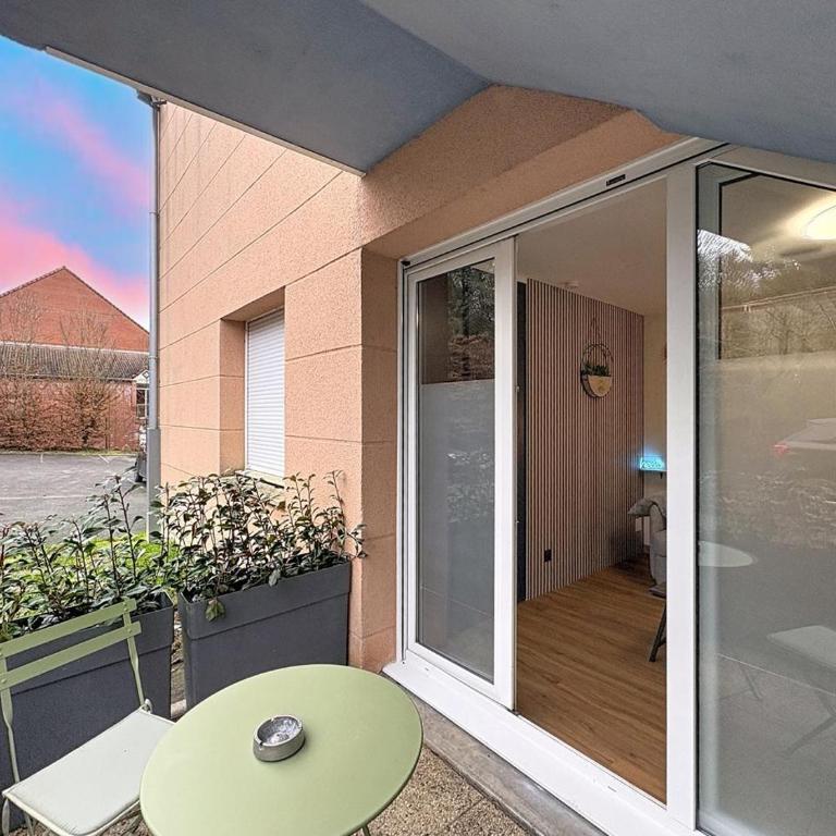 Studio avec terrasse - Apartment mit 1 Schlafzimmer - 4