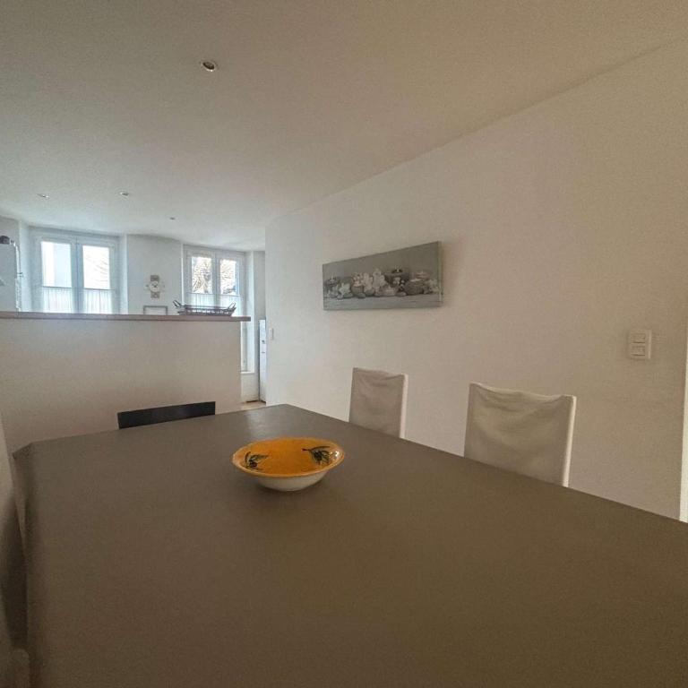 Maison pour 7 au cœur de Royan, jardin clos, proche plage et centre-ville, Wifi inclus - FR-1-494-71 - Holiday Home (7 Adults) - 5