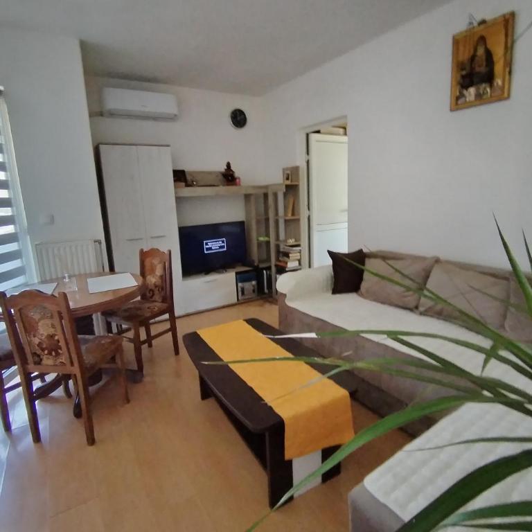 Georgije's apartment - Apartman sa 1 Spavaćom Sobom - 2
