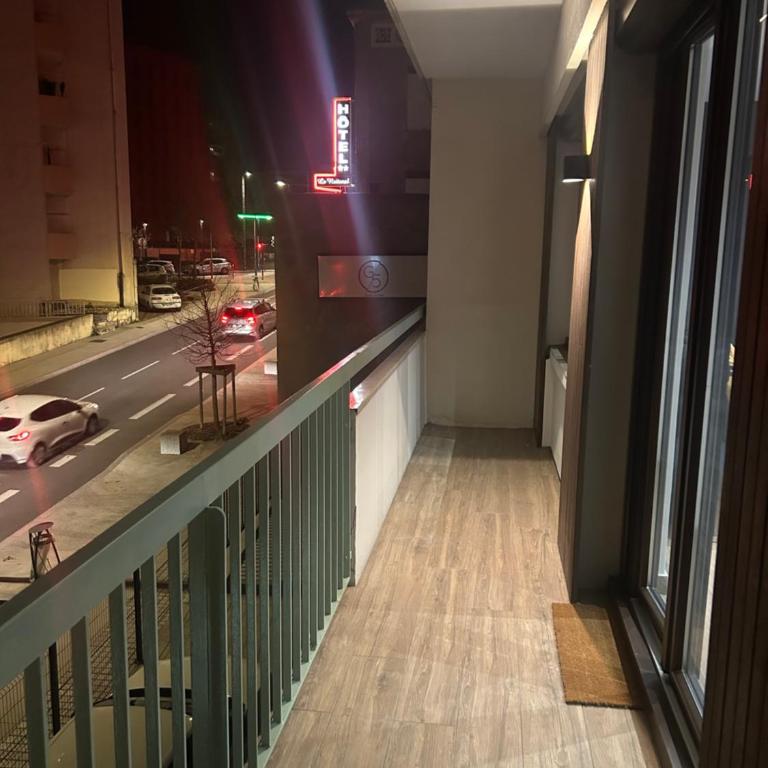 L'Escale Gare Châteaucreux avec Garage - Apartamento de 2 dormitorios con balcón - 13