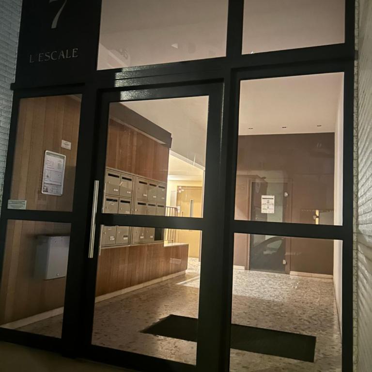 L'Escale Gare Châteaucreux avec Garage - Apartamento de 2 dormitorios con balcón - 17