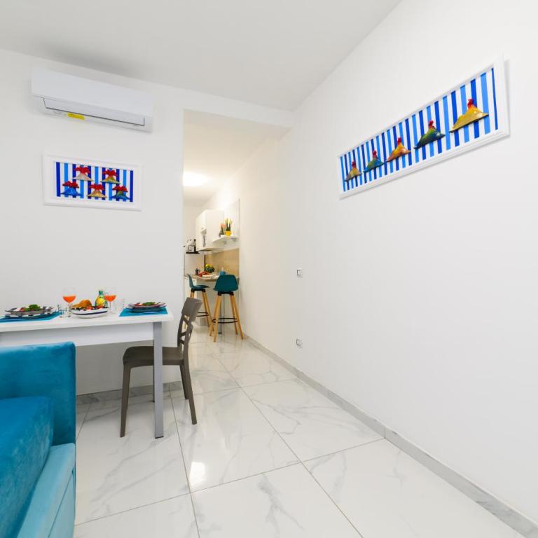 Estate4home - Suites Margar - Camera Quadrupla con Vista Mare - 22