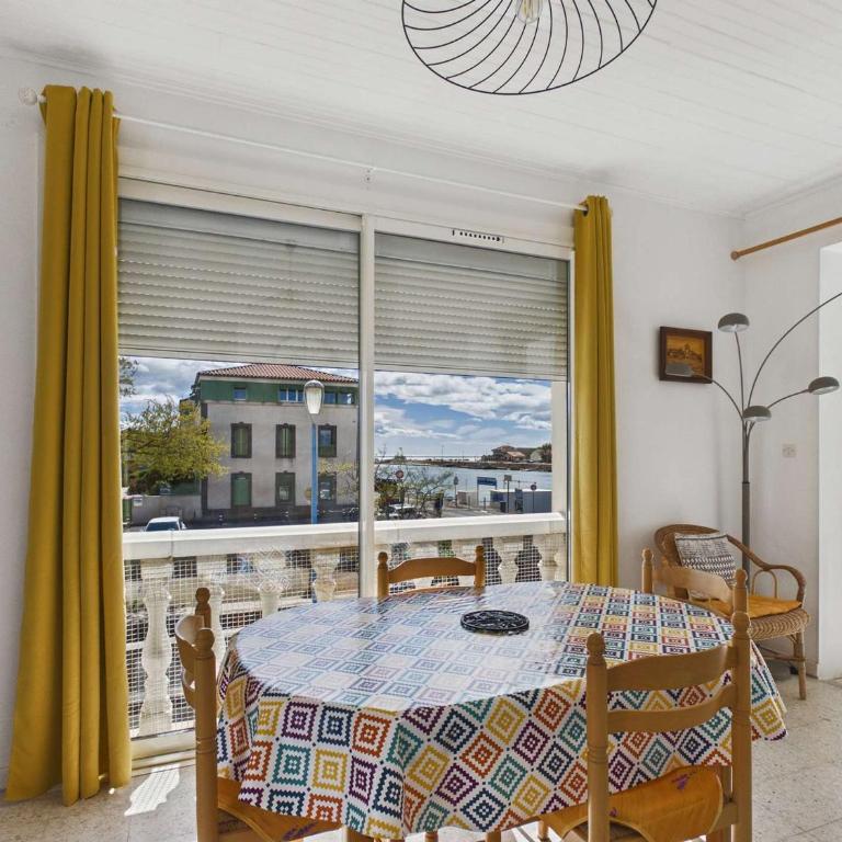 Appartement lumineux avec terrasse, proche plage et commerces - Apartment mit 2 Schlafzimmern - 7