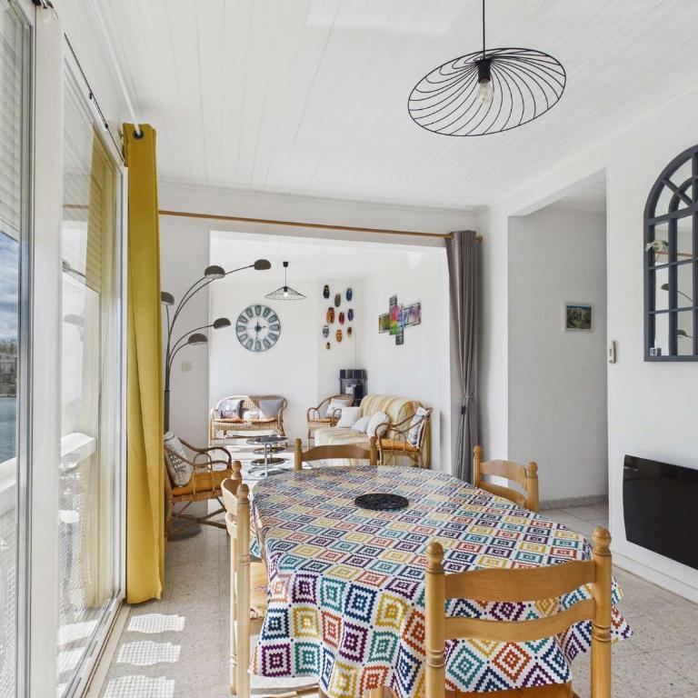 Appartement lumineux avec terrasse, proche plage et commerces - Apartment mit 2 Schlafzimmern - 8