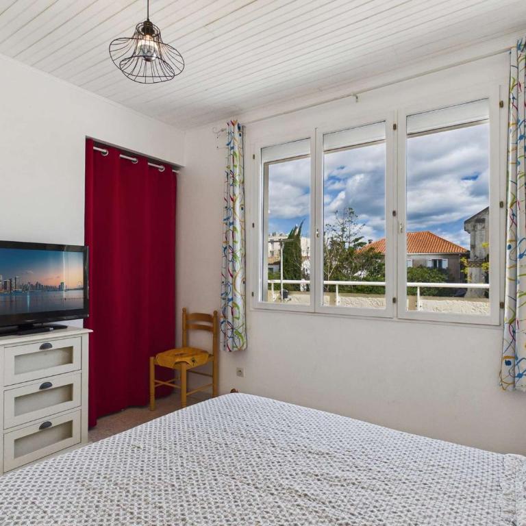 Appartement lumineux avec terrasse, proche plage et commerces - Apartment mit 2 Schlafzimmern - 13