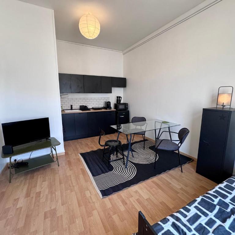 La Boutik - Appartamento con 1 Camera da Letto - 2