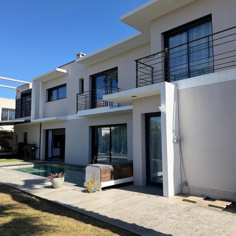 Magnifique Villa moderne à 10 minutes des plages - Villa con piscina privada - 23