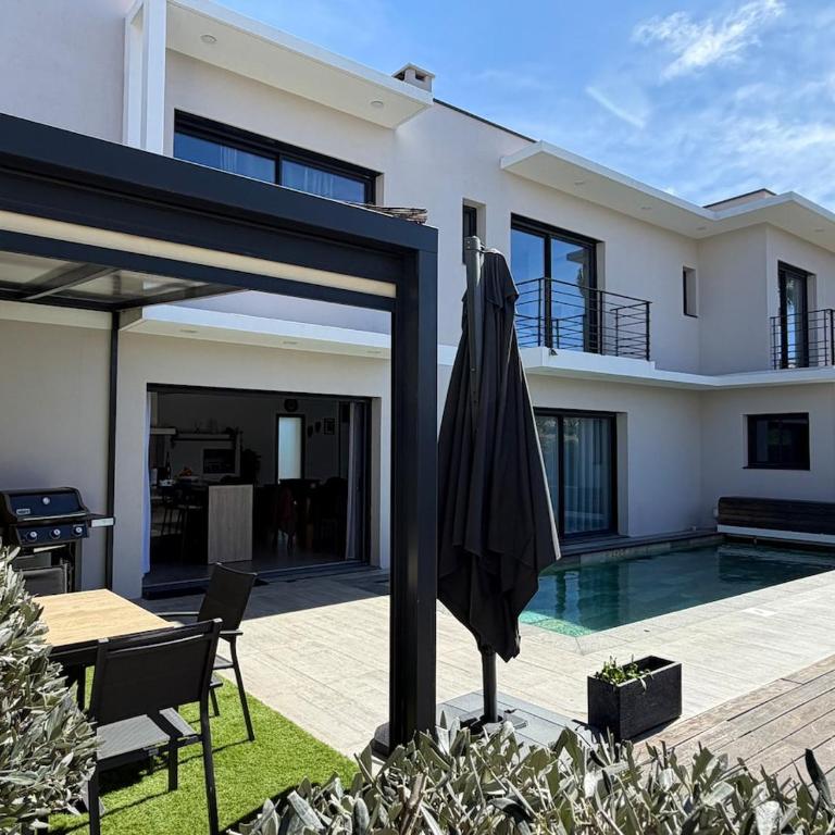 Magnifique Villa moderne à 10 minutes des plages - Villa con piscina privada - 1