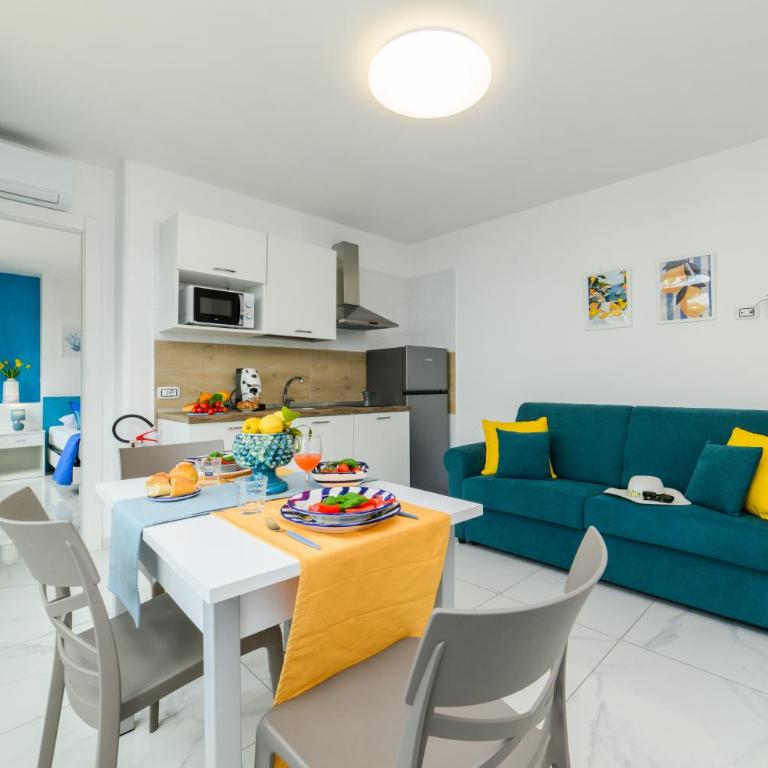 Estate4home - Suites Margar - Camera Quadrupla Superior - 5