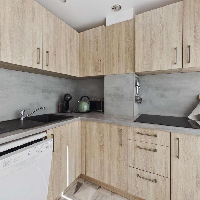 Appartement 3 pièces rénové, proche plage et commerces, pour 4 personnes - FR-1-326-669 - Appartement (4 Adultes) - 3
