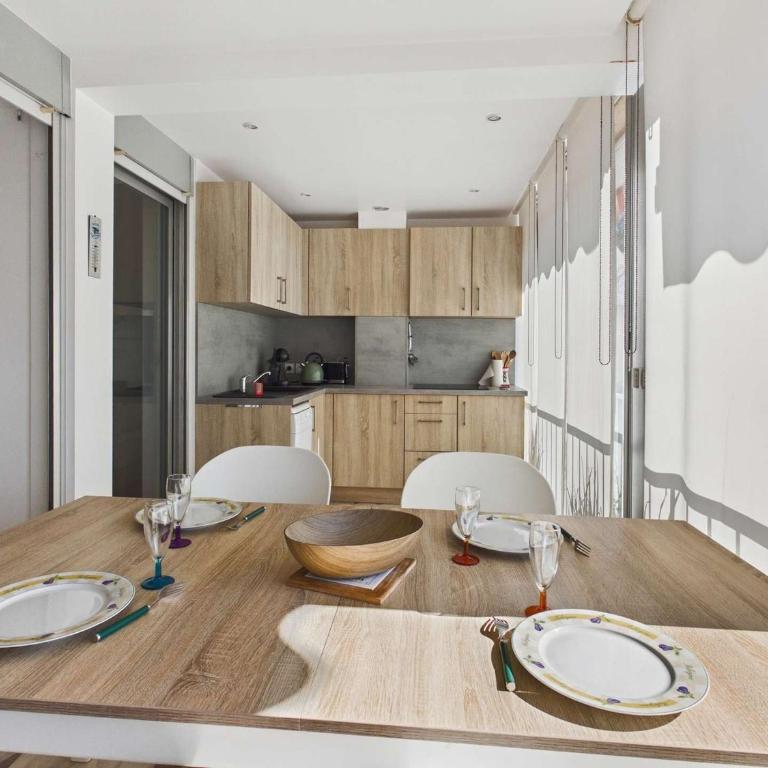 Appartement 3 pièces rénové, proche plage et commerces, pour 4 personnes - FR-1-326-669 - Appartement (4 Adultes) - 7
