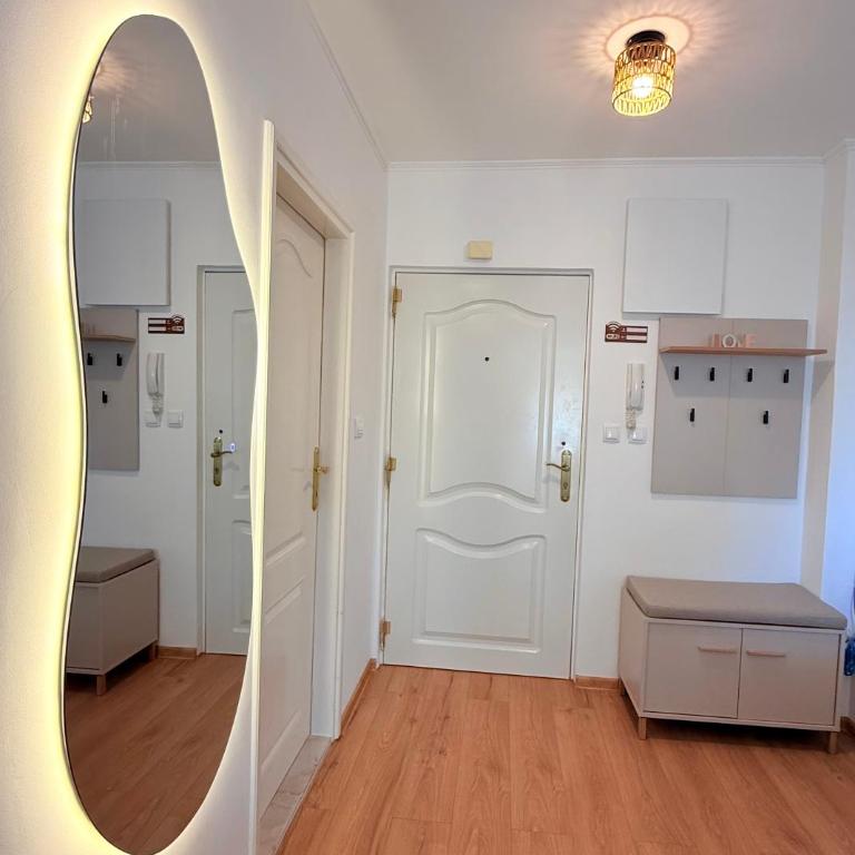 Dolce Blu - One-Bedroom Apartment - 5