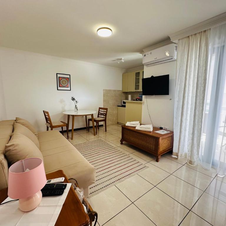 Apart-hotel Villa Lav with Private Beach - Apartment with Mountain View - 21