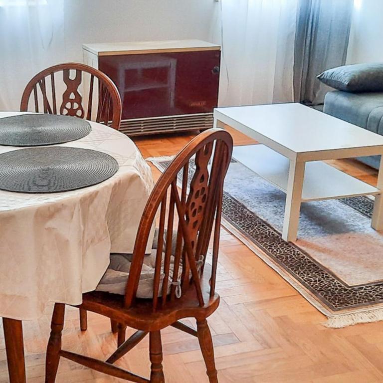 OurStay - One-Bedroom Apartment - 7