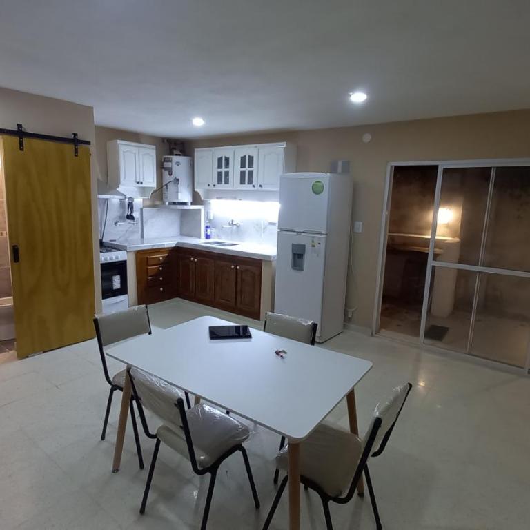 Alojamiento Hugo - One-Bedroom Apartment with View - 4