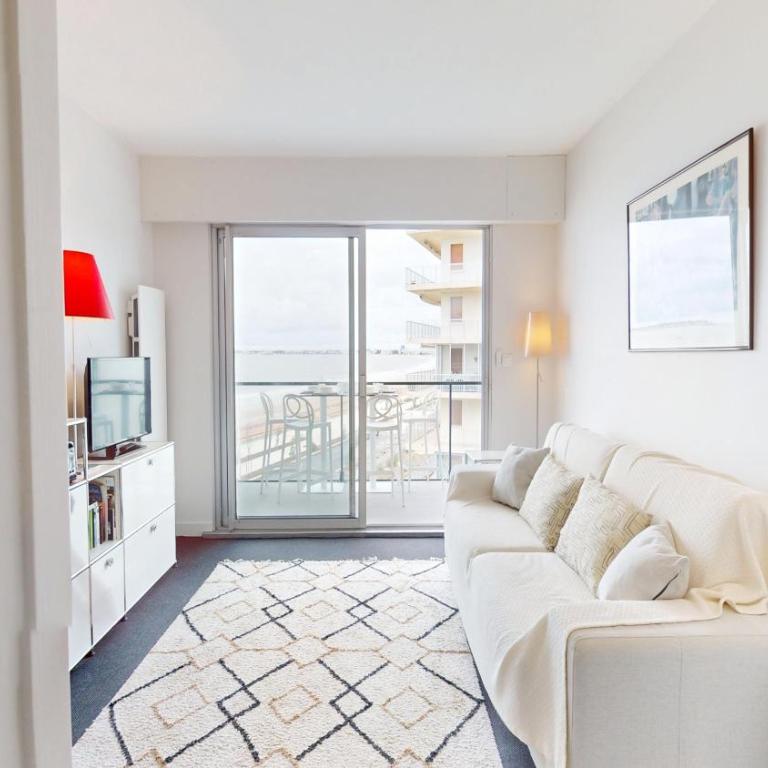 Belle Isle - Studio - Vue sur Mer - 2