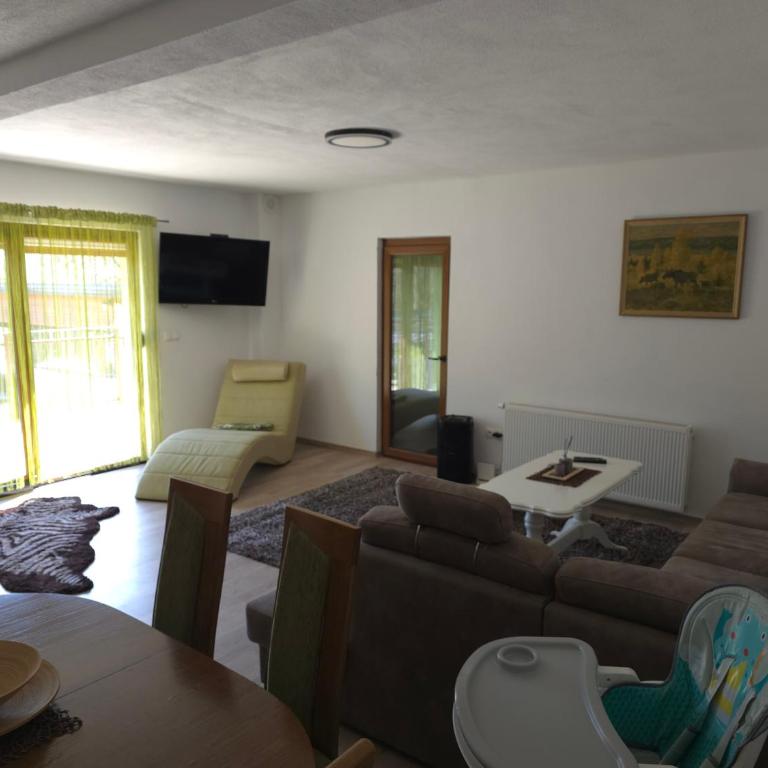 Villa Lena - Three-Bedroom Villa - 35