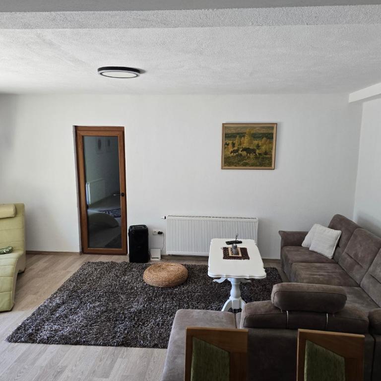 Villa Lena - Three-Bedroom Villa - 34
