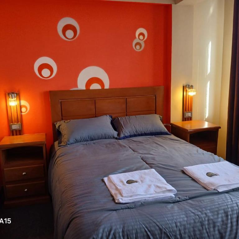 Qamana Soto S - Double Room with Private Bathroom - 2