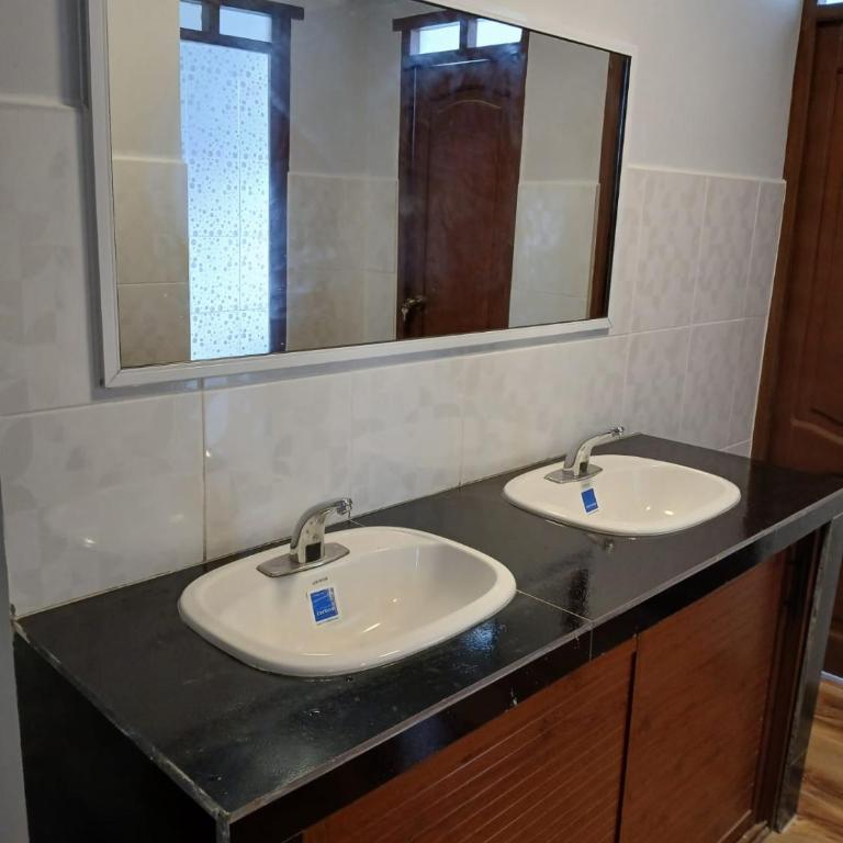 Qamana Soto S - Triple Room with Shared Bathroom - 1