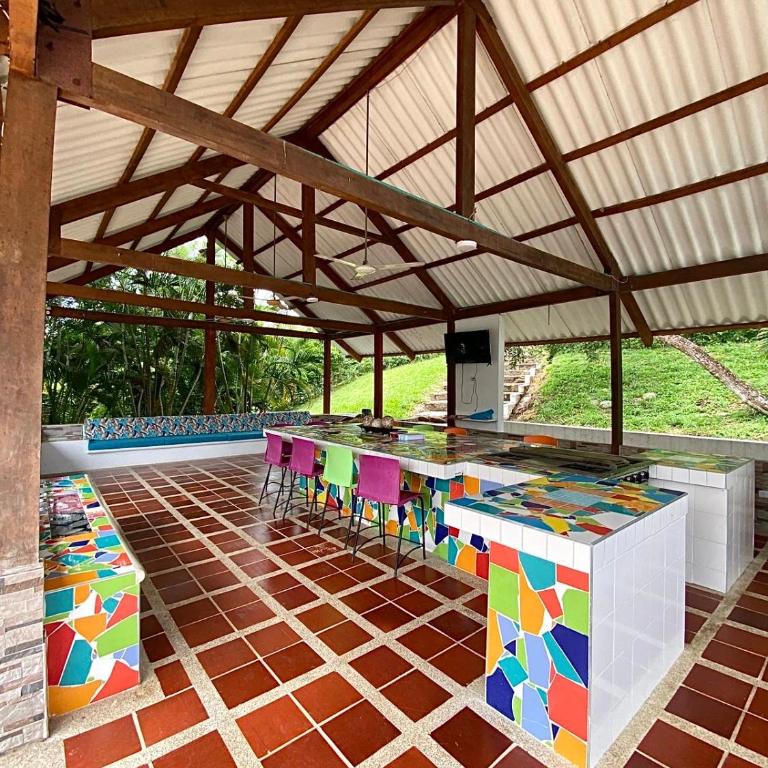 Hermosa casa en Carmen de Apicalá - Casa de 2 dormitorios - 7