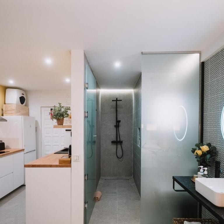 Sea View Attic Studio Modern Design AC & WiFi - Apartamento de 1 dormitorio - 4