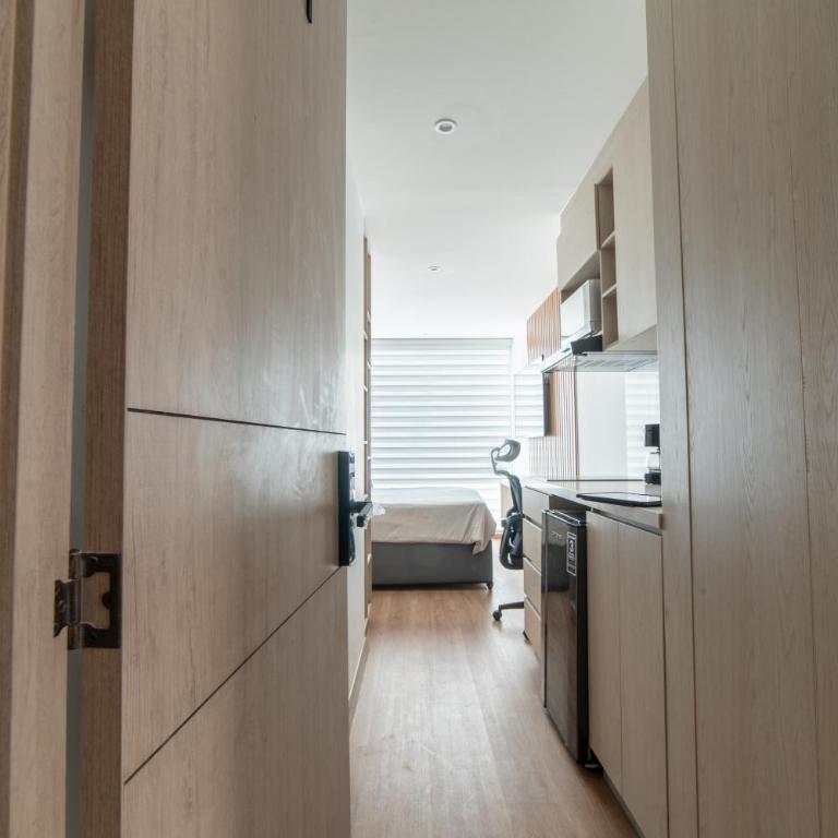 Premium Studio in Chicó Excellent location near the World Trade Center - Estudio Deluxe con cama grande - 6