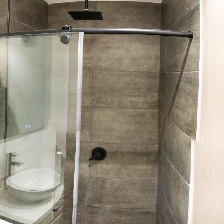 Premium Studio in Chicó Excellent location near the World Trade Center - Deluxe Queen Studio - 30