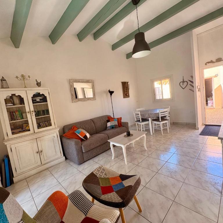 Villa T3 - Maison 6 couchages - Piscine - Clim - Wifi - Garage - Villa con 2 Camere da Letto - 6