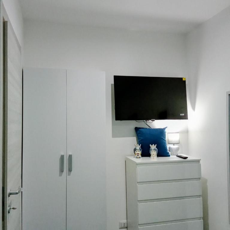 Etnaplaya - Budget Double Room - 7