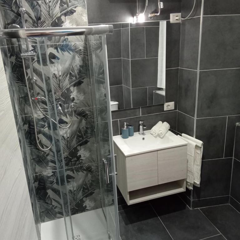 Etnaplaya - Budget Double Room - 34