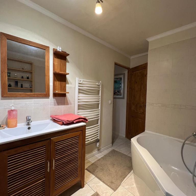 Paisible Appartement Mourillon - Two-Bedroom Apartment - 12