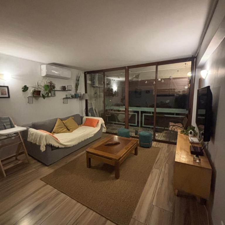 Amplio Departamento en Plaza Ñuñoa - Vista a Cordillera Despejada - Three-Bedroom Apartment - 8