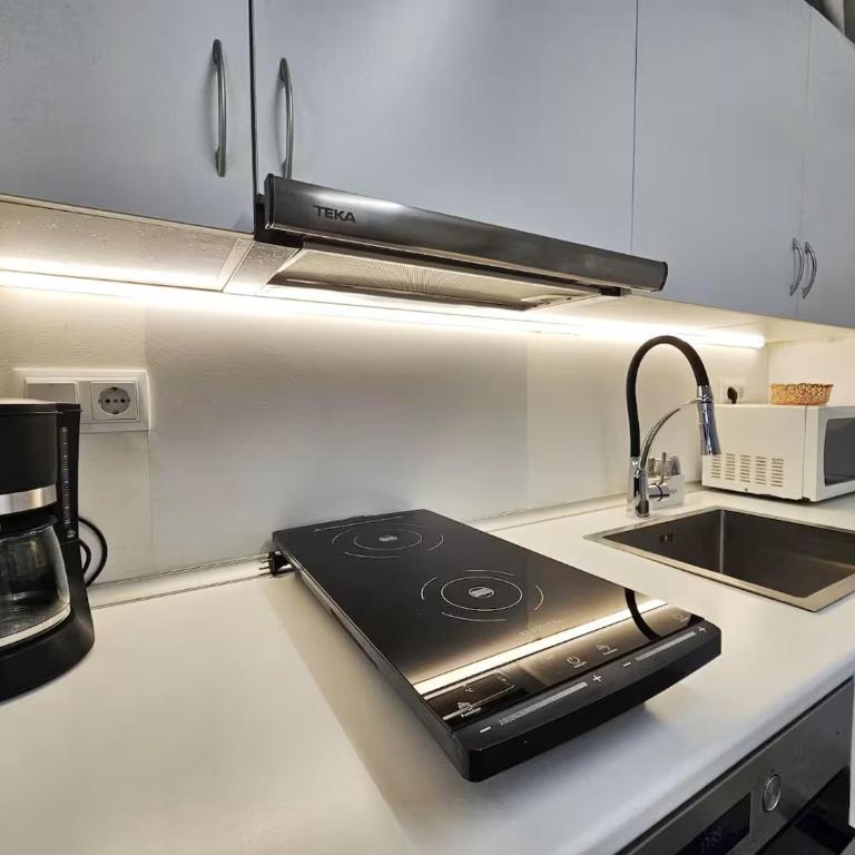 Luminoso loft para parejas - One-Bedroom Apartment - 9