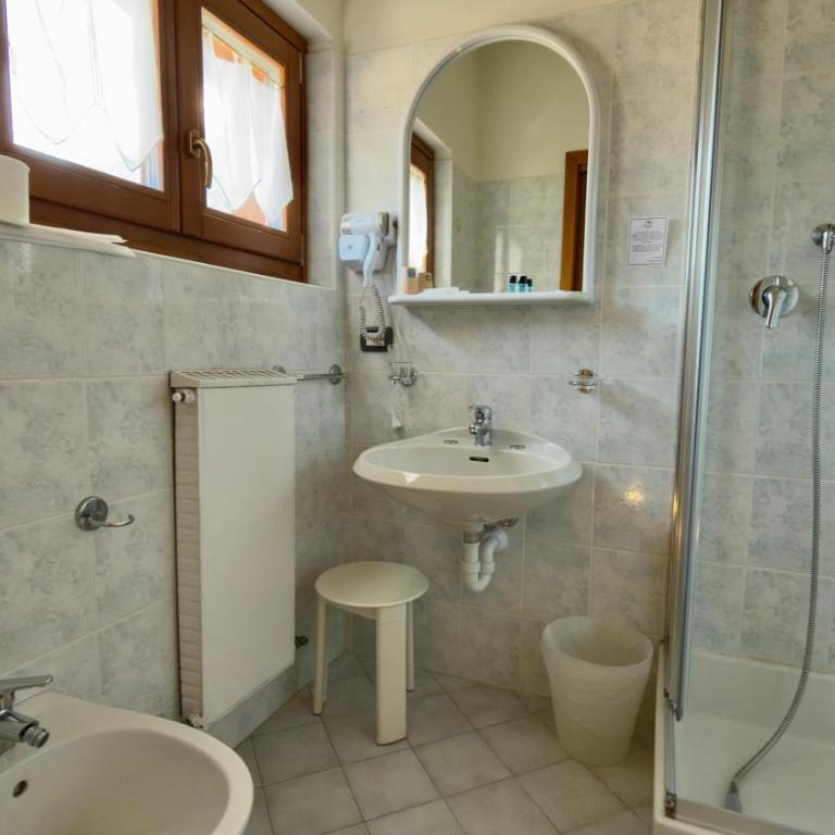 Casteluce Hotel Funivie - Standard Single Room with Mountain View - 1