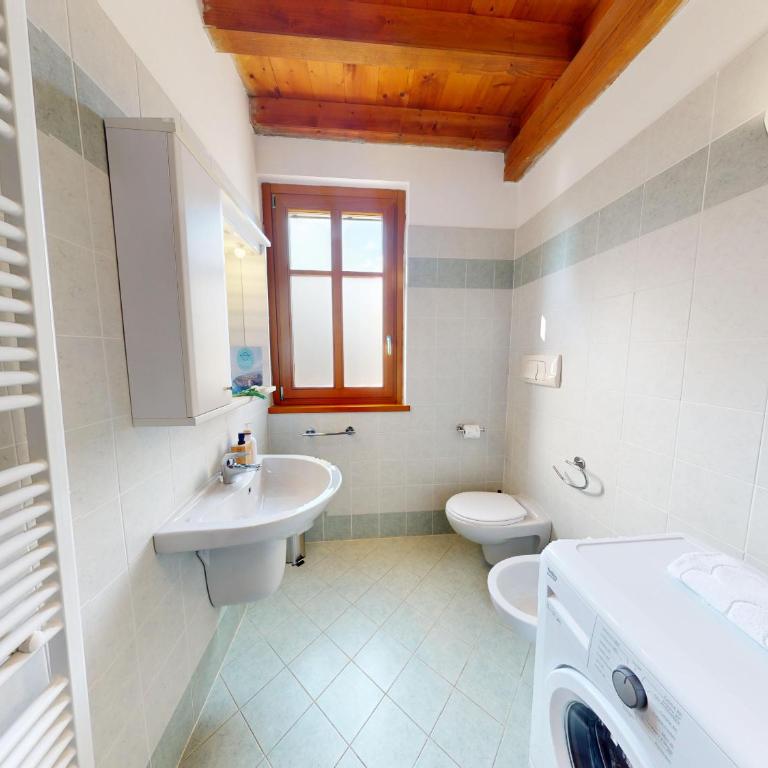 Sakura House By Bookinggardalake - Apartment with Garden View - 14