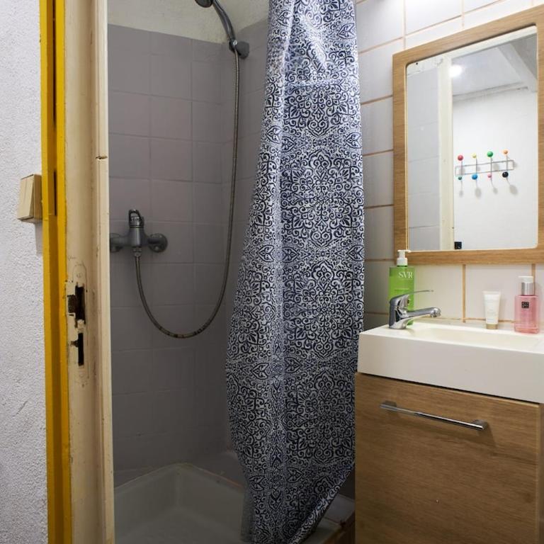Studio au coeur du vieux-Nice, plage à 5 minutes - Appartement 1 Chambre - 25