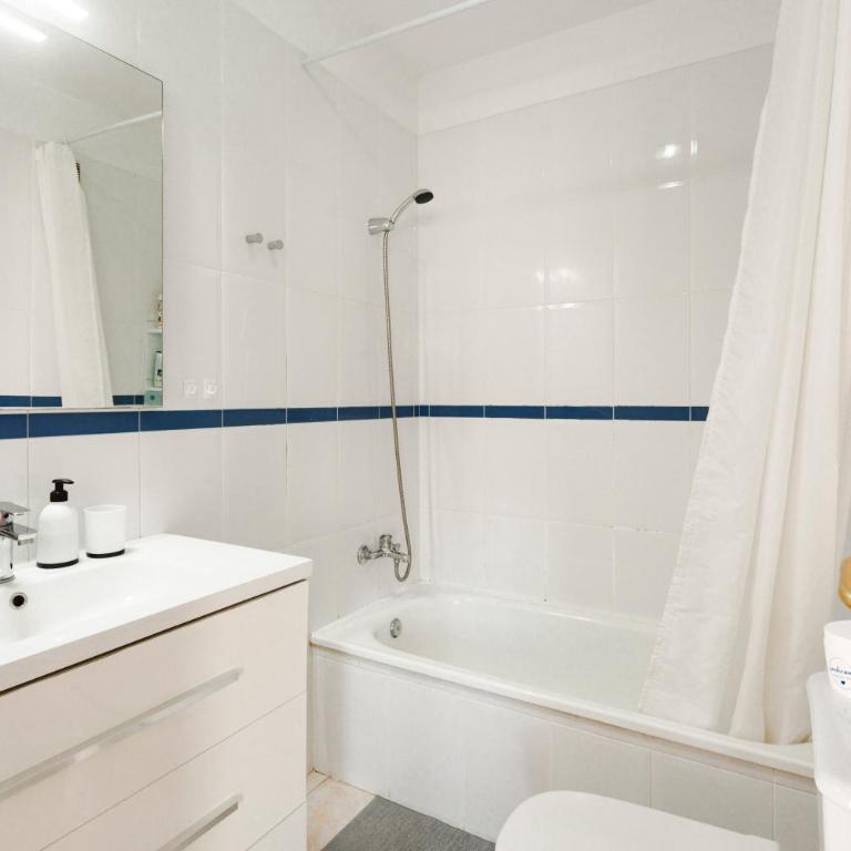 2 bedroom apartment with a pool - Apartamento de 2 dormitorios - 12