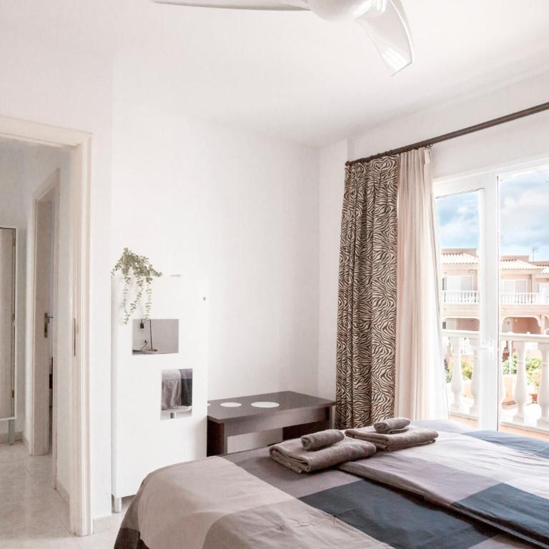 2 bedroom apartment with a pool - Apartamento de 2 dormitorios - 16
