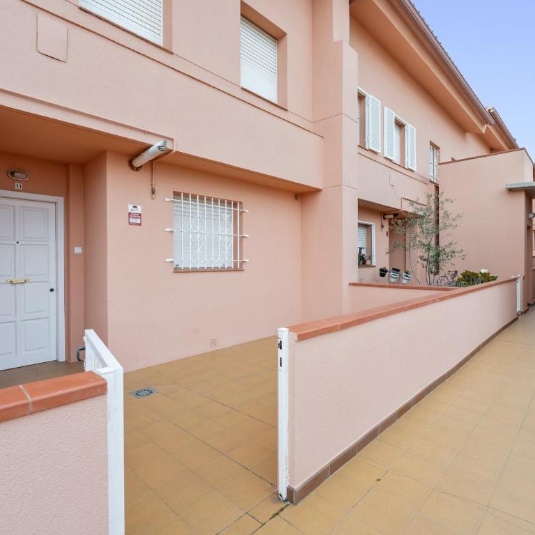 Hauzify I Casa Arboç - Casa de 4 dormitorios - 23