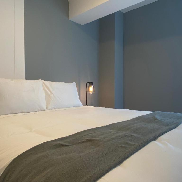 Polo Living in Miraflores by Wynwood House - Two-Bedroom Superior Apartment - 14