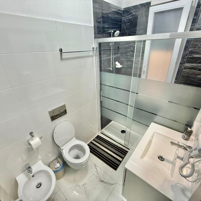 Desire guest House - Camera Matrimoniale con Bagno Privato - 10
