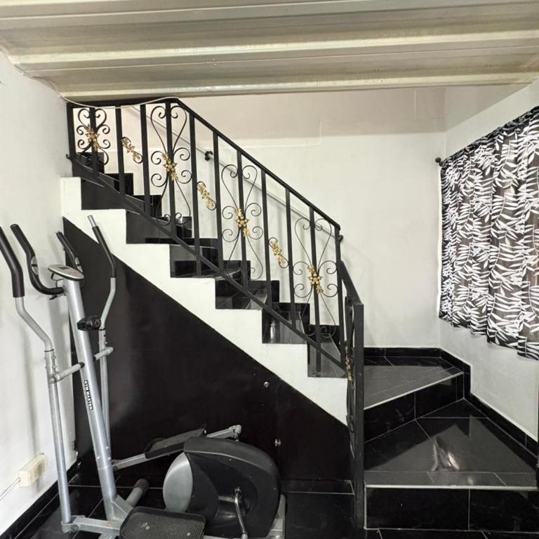 Como en casa - Three-Bedroom House - 3